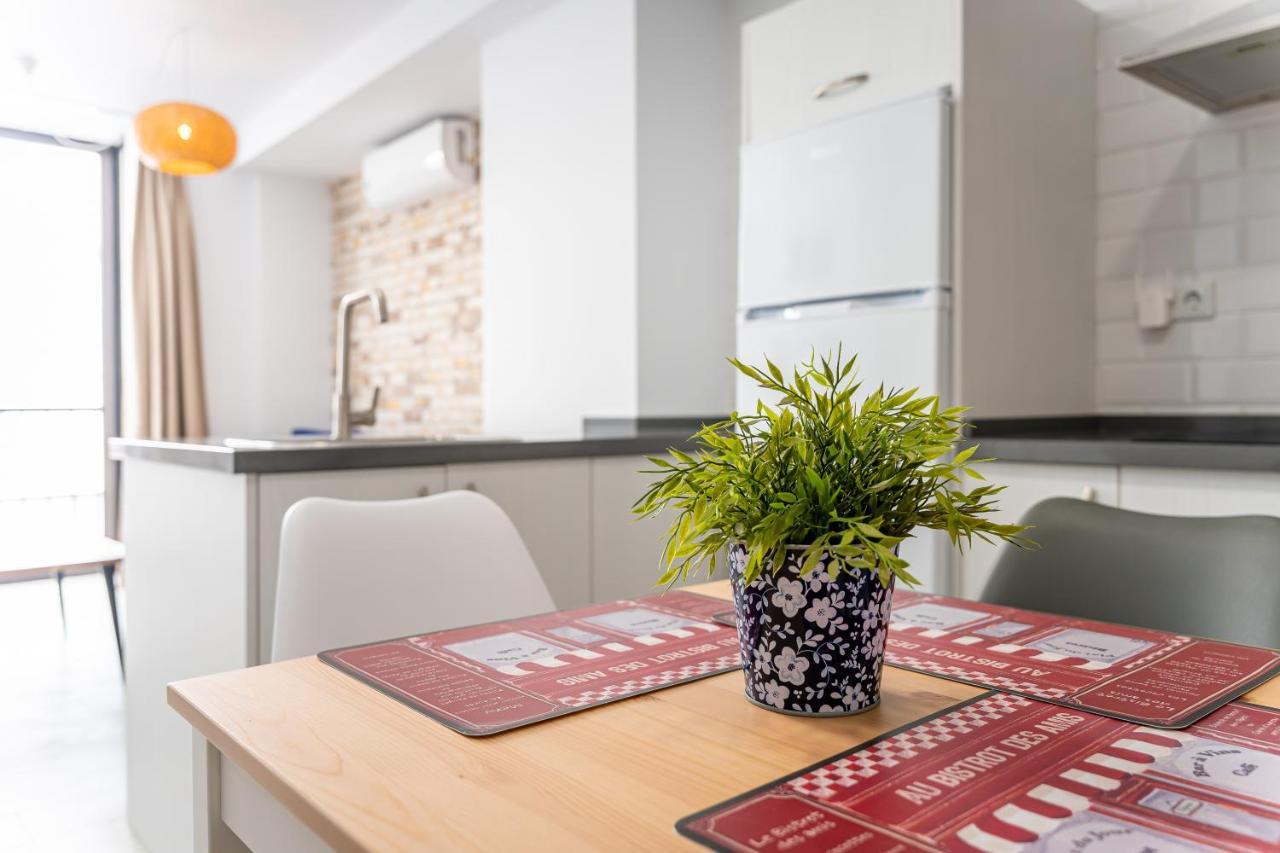 La Trinidad Suites Fuengirola Ngoại thất bức ảnh
